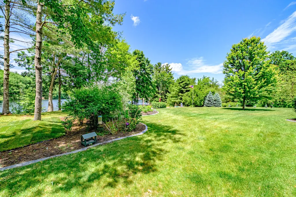 92 Diamond Drive Denmark ME 04022