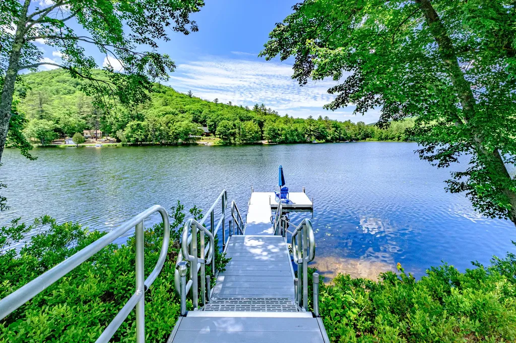 92 Diamond Drive Denmark ME 04022