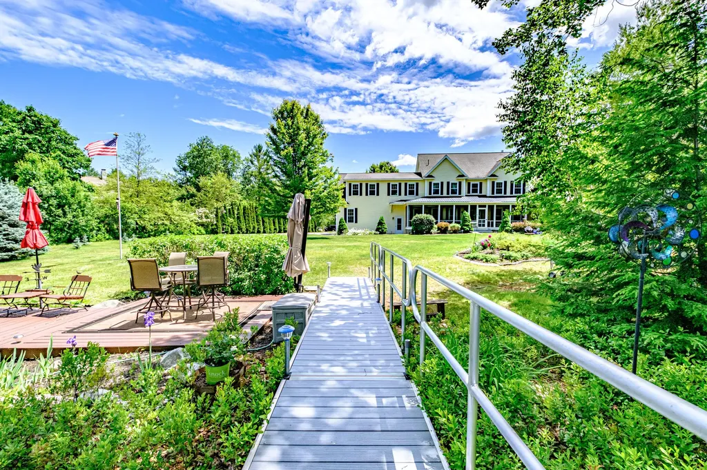 92 Diamond Drive Denmark ME 04022