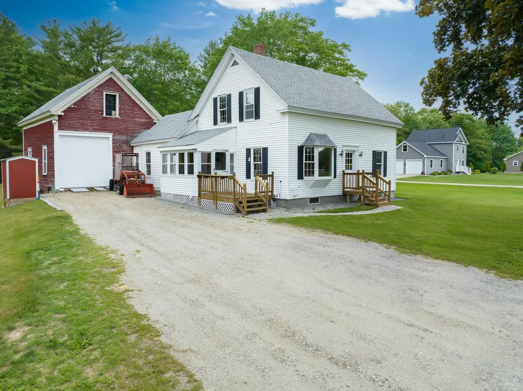 40 Mill Street Lisbon ME 04250