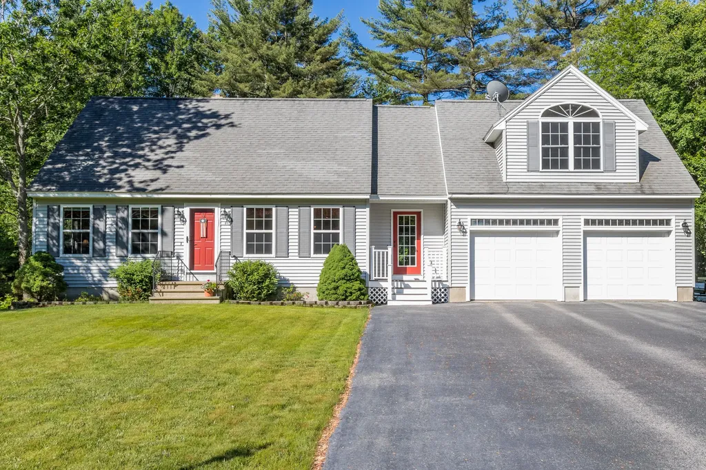 4 Sullivan Lane Saco ME 04072