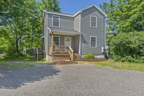 1 Huntington Lane Richmond ME 04357