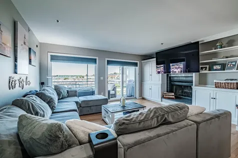 148 Breakwater Drive South Portland ME 04106