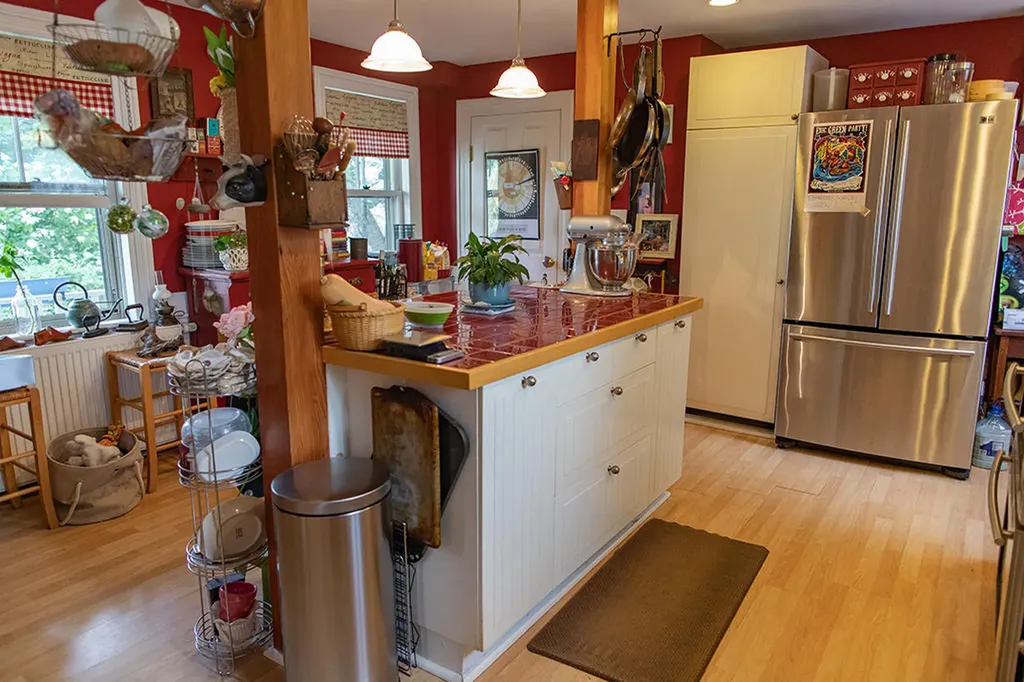 16 Pleasant Street Rockland ME 04841
