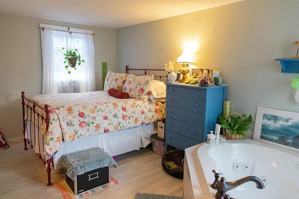 16 Pleasant Street Rockland ME 04841