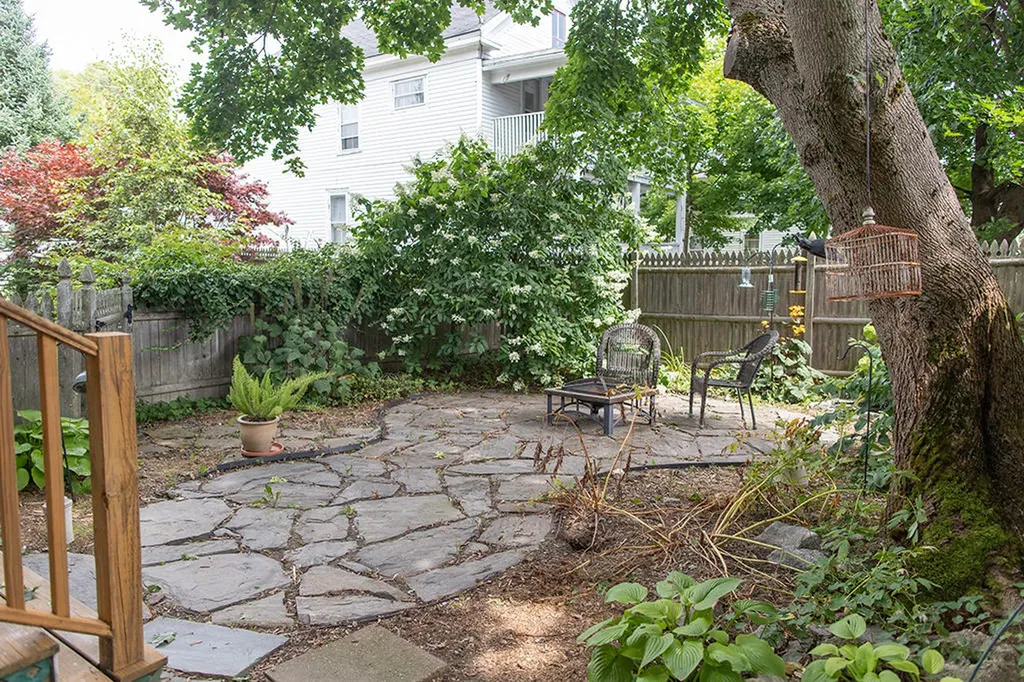 16 Pleasant Street Rockland ME 04841