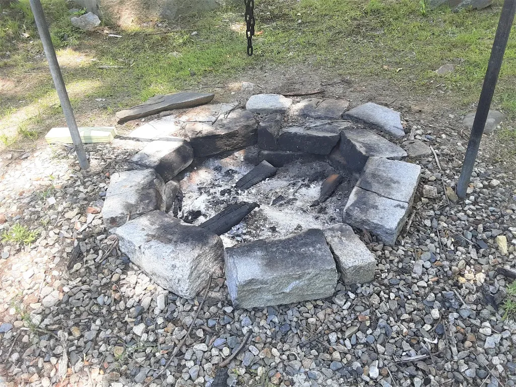 1121 Ossipee Trail Porter ME 04068