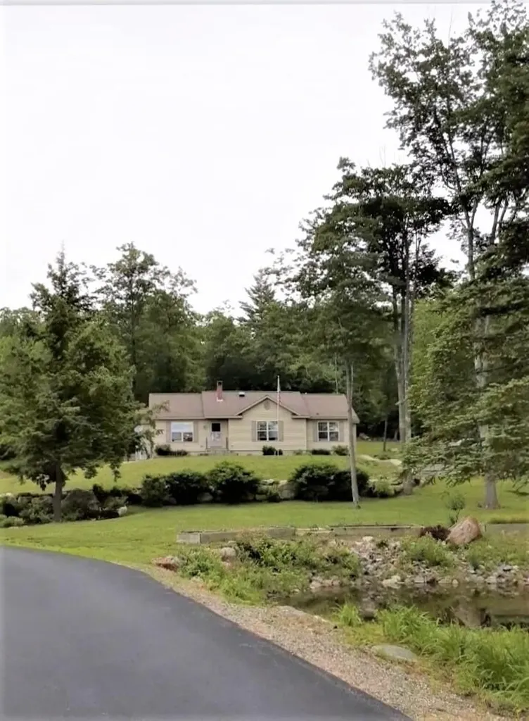1121 Ossipee Trail Porter ME 04068