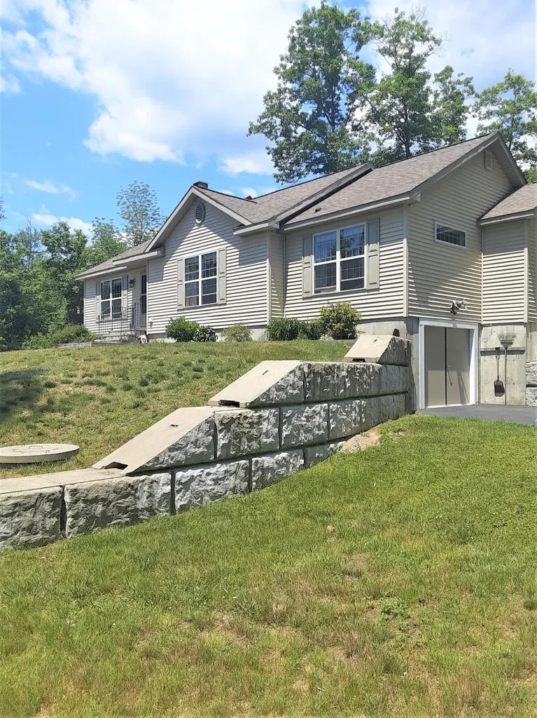 1121 Ossipee Trail Porter ME 04068