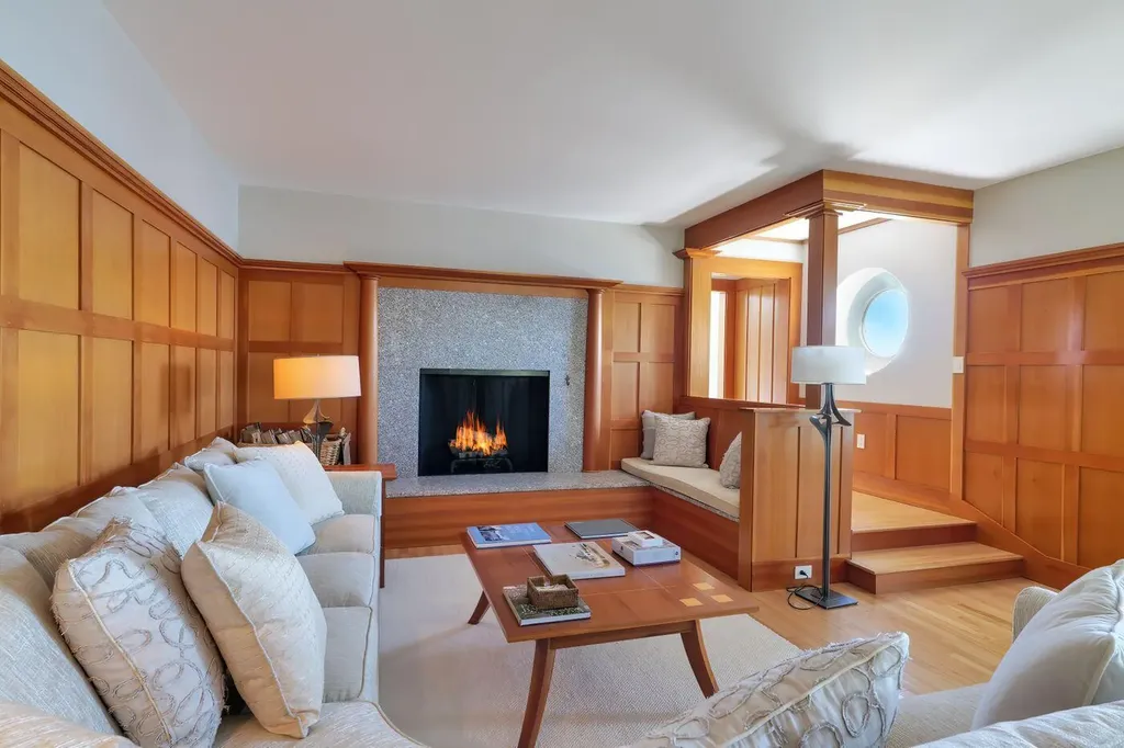 125 Peabody Drive Mount Desert ME 04662