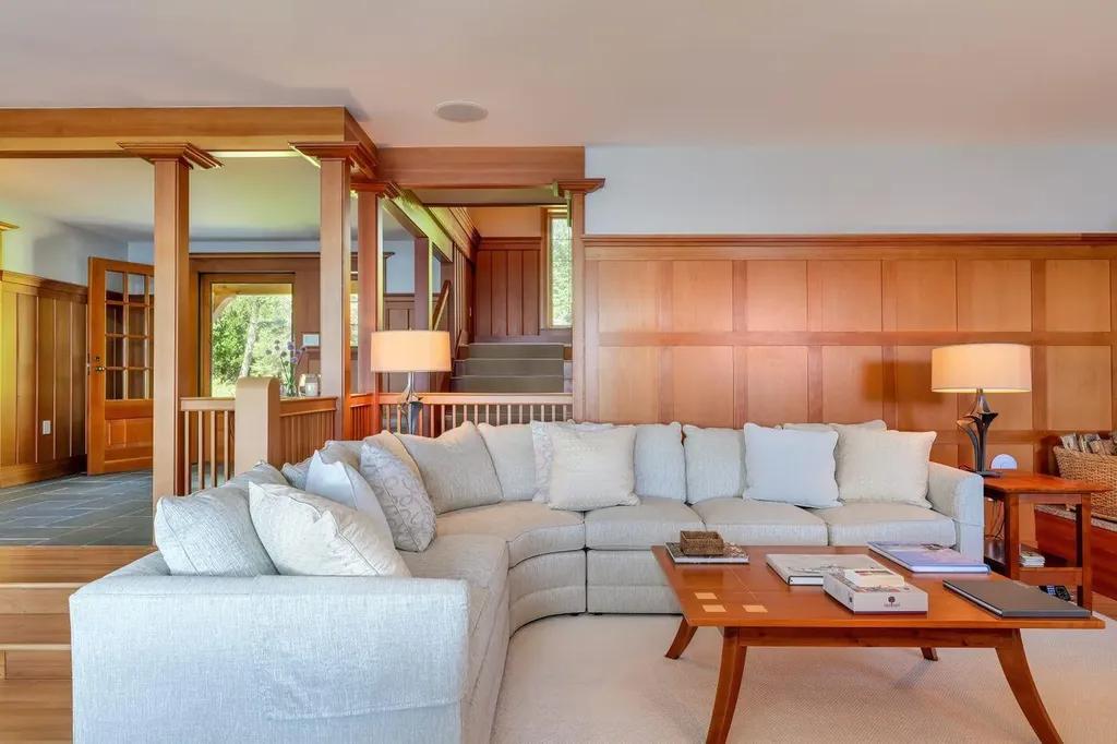 125 Peabody Drive Mount Desert ME 04662