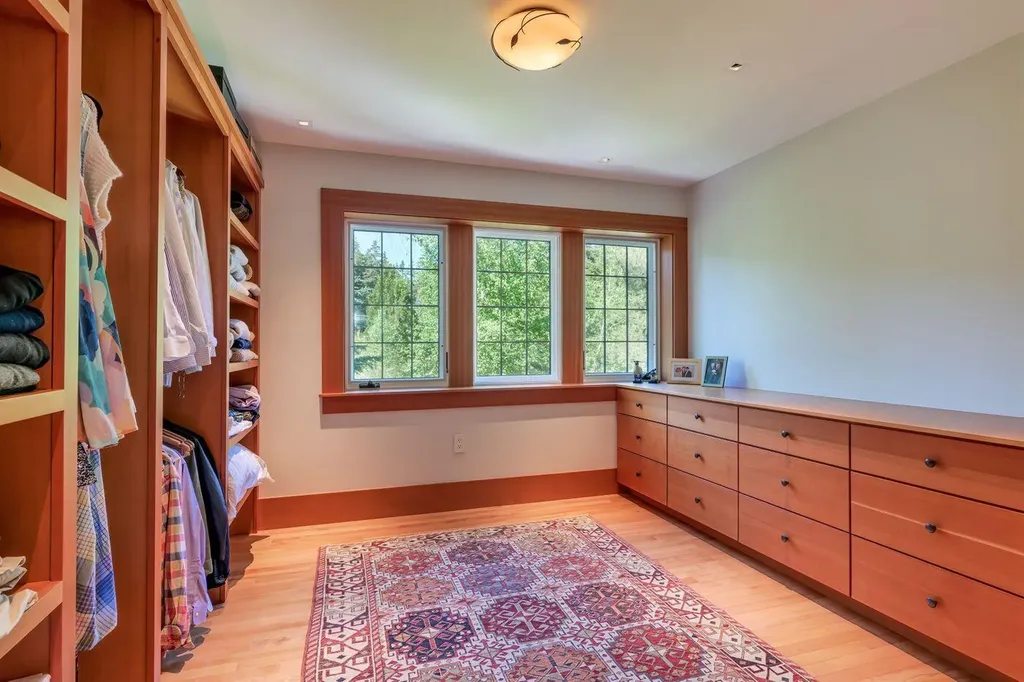 125 Peabody Drive Mount Desert ME 04662
