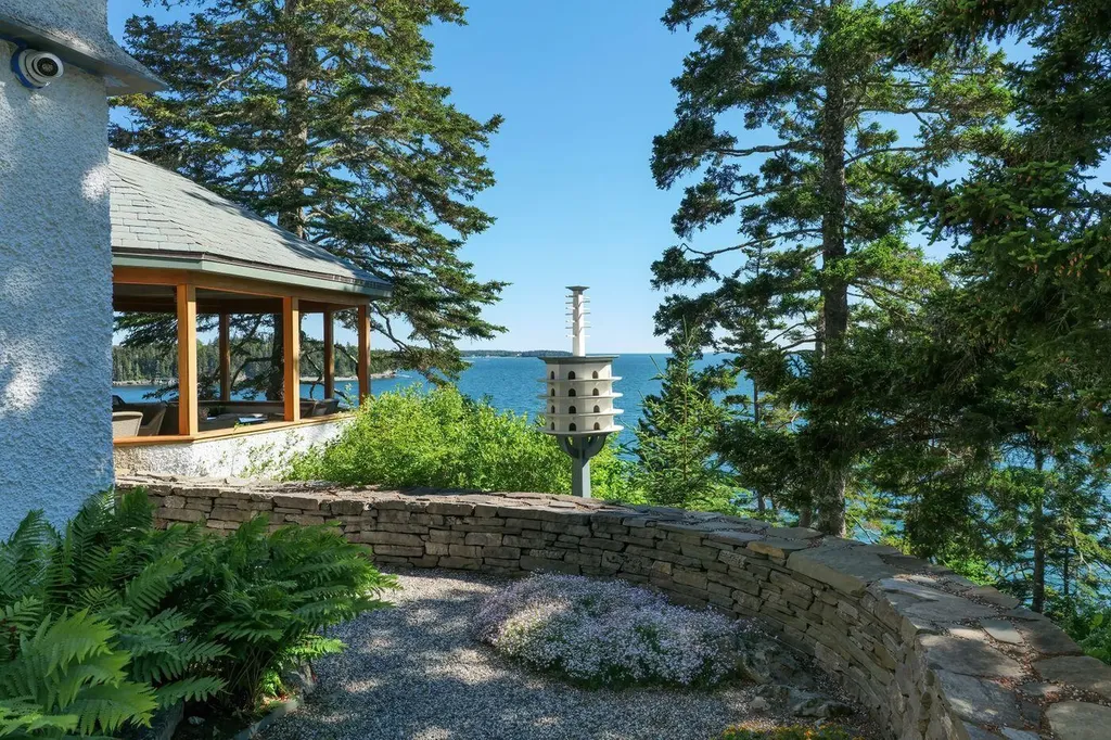 125 Peabody Drive Mount Desert ME 04662