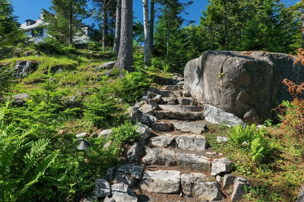 125 Peabody Drive Mount Desert ME 04662