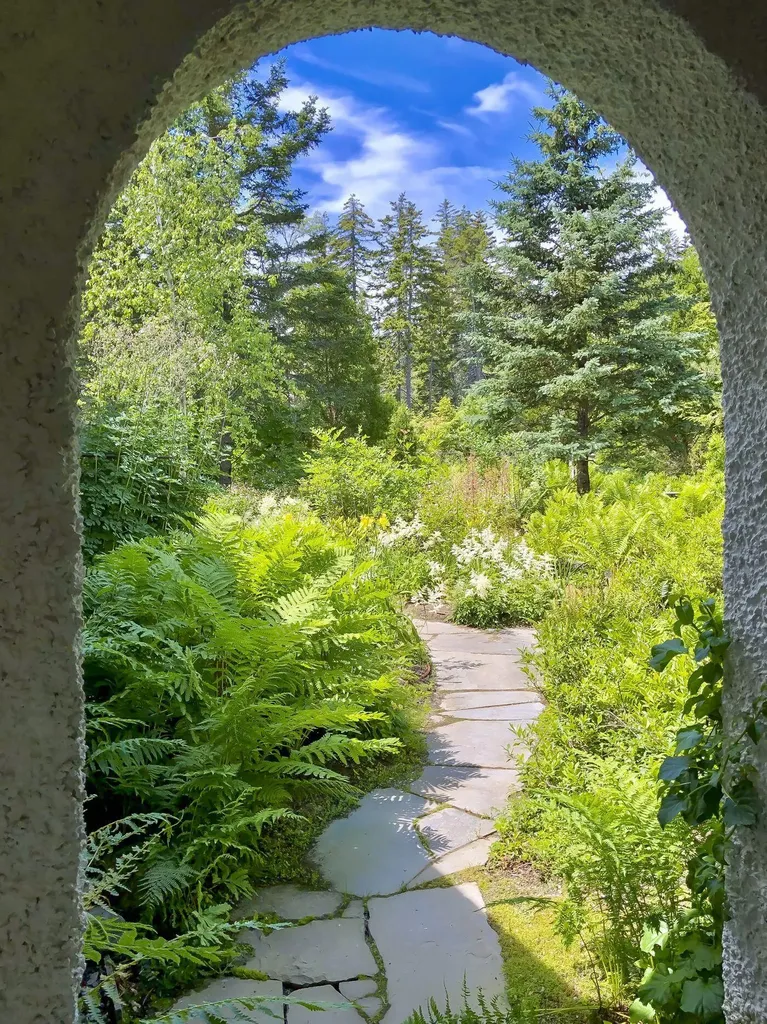 125 Peabody Drive Mount Desert ME 04662