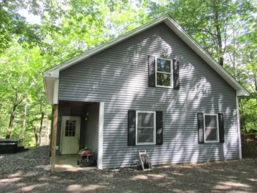 52 Andrews Road Sumner ME 04292