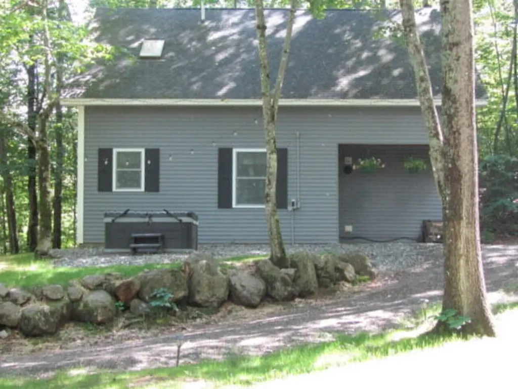 52 Andrews Road Sumner ME 04292