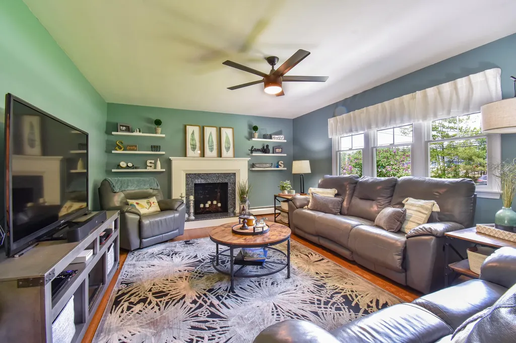 332 Lewiston Road Topsham ME 04086
