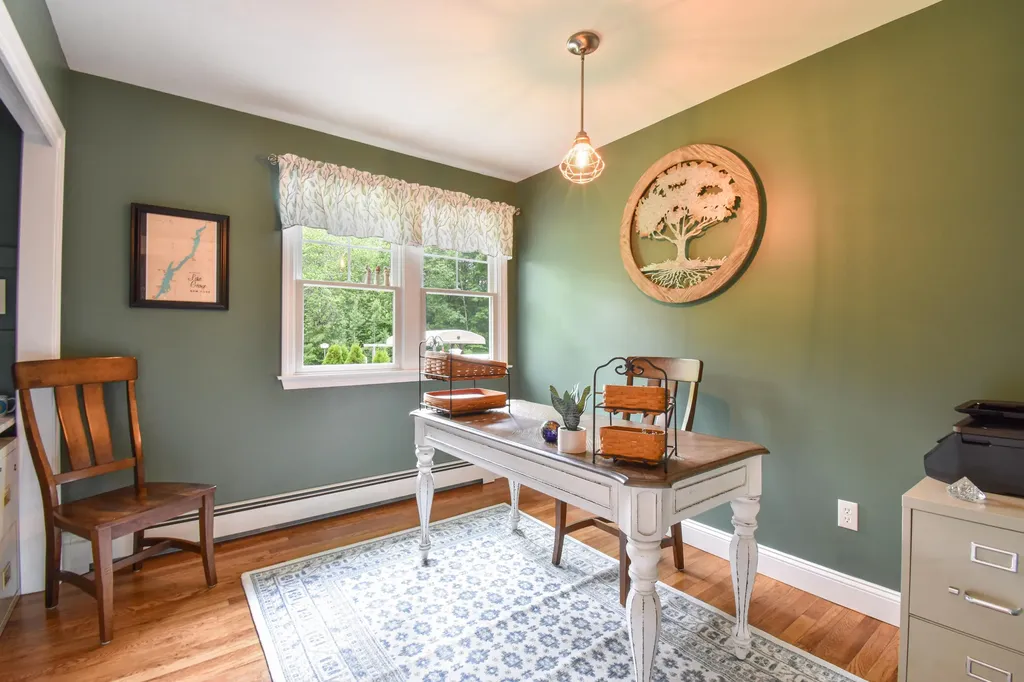 332 Lewiston Road Topsham ME 04086