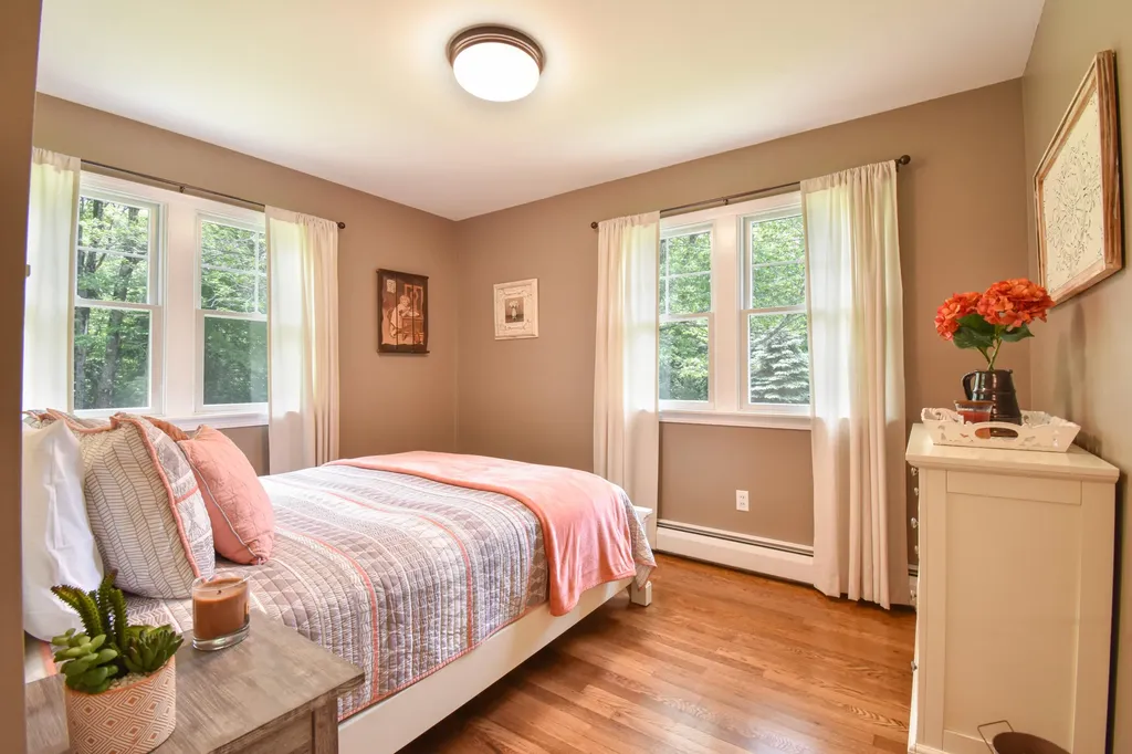 332 Lewiston Road Topsham ME 04086