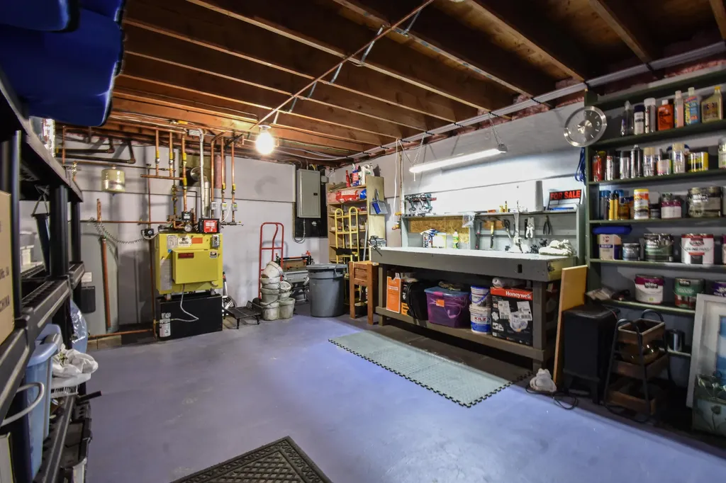 332 Lewiston Road Topsham ME 04086