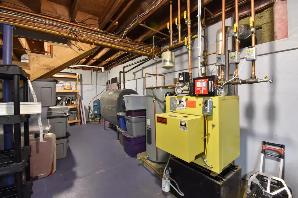 332 Lewiston Road Topsham ME 04086