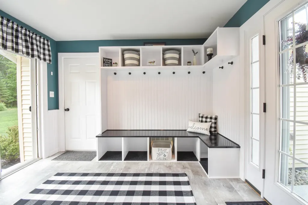 332 Lewiston Road Topsham ME 04086