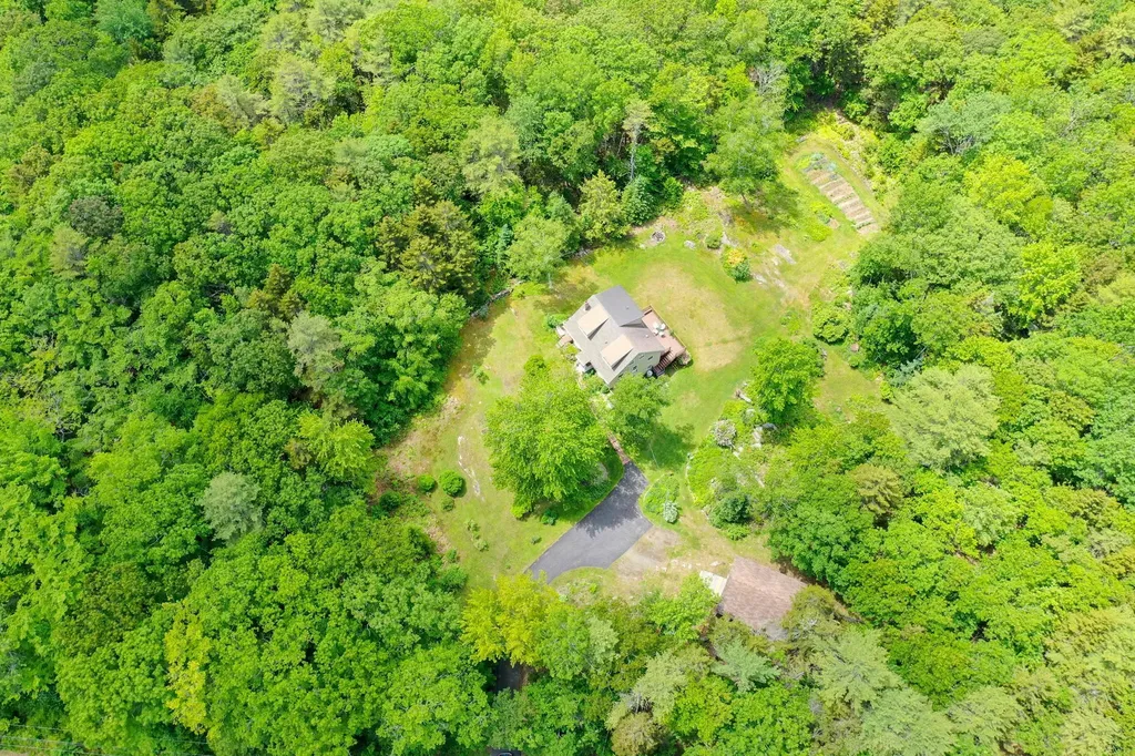 82 Flying Point Road Freeport ME 04032