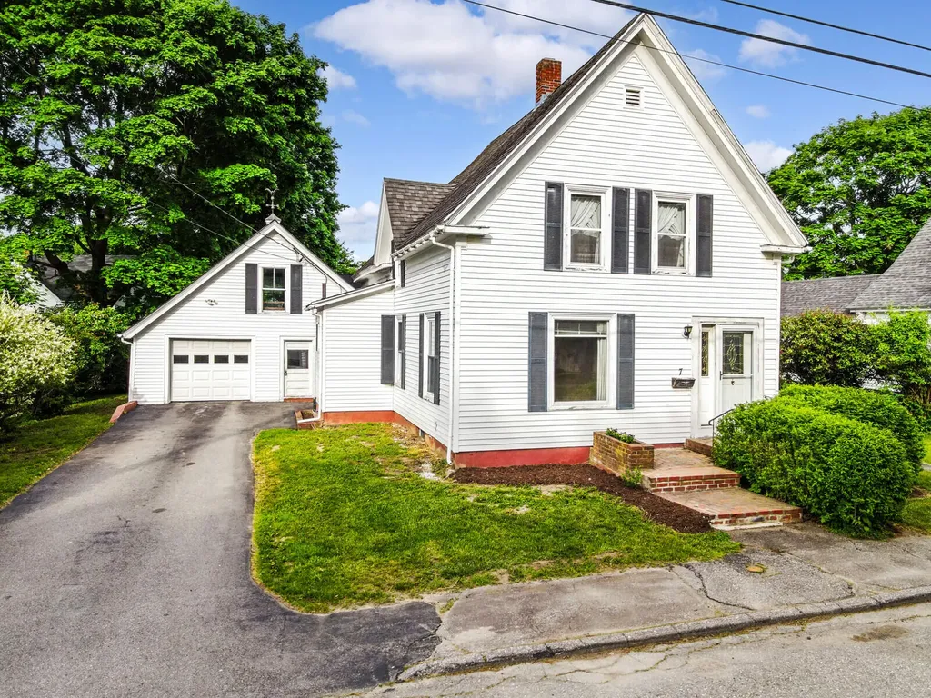 7 Purchase Street Rockland ME 04841