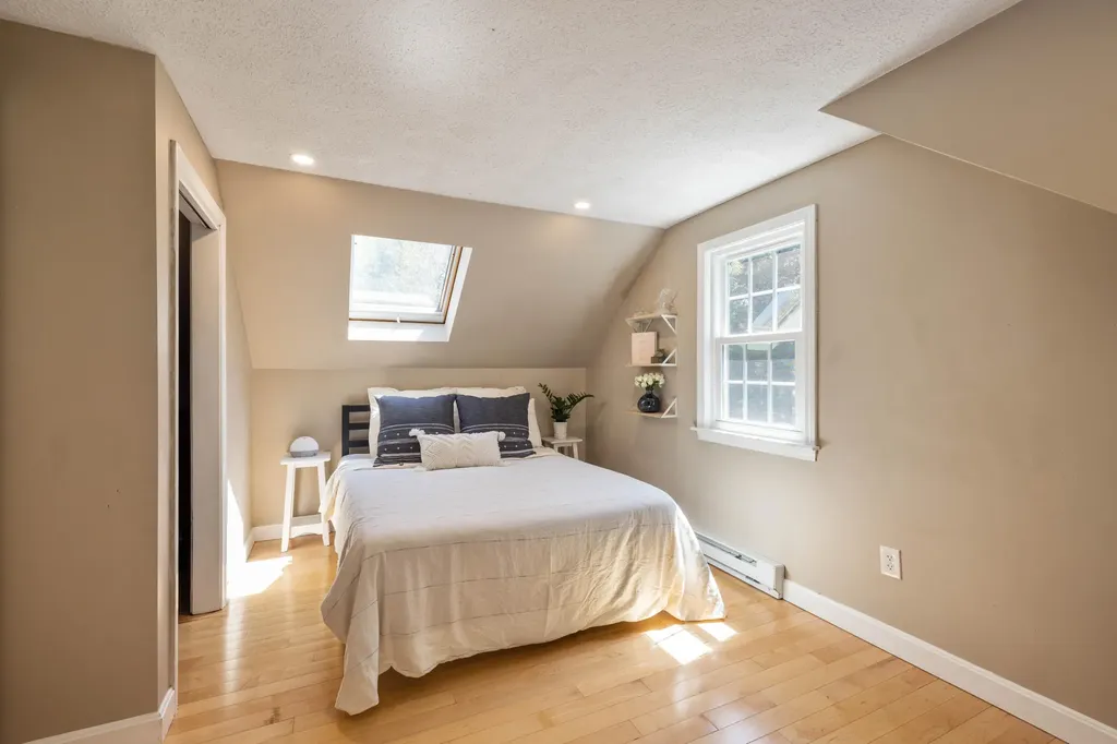 32 Woodside Drive Kennebunk ME 04043