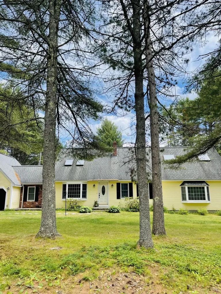 70 Keay Road Berwick ME 03901