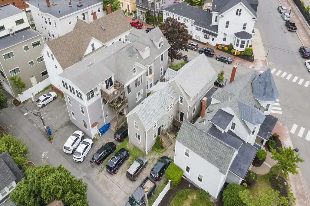 46 Bramhall Street Portland ME 04102
