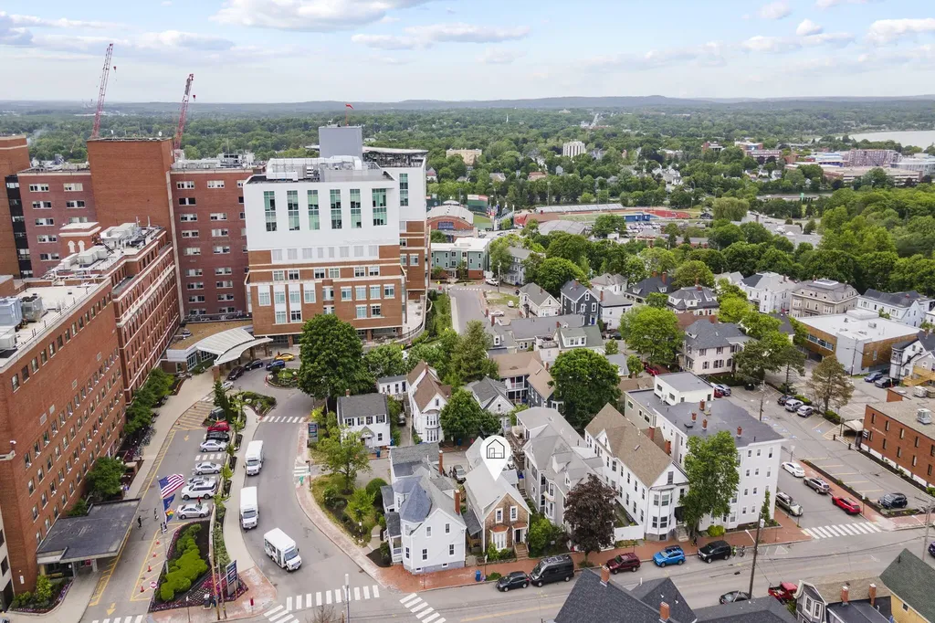 46 Bramhall Street Portland ME 04102