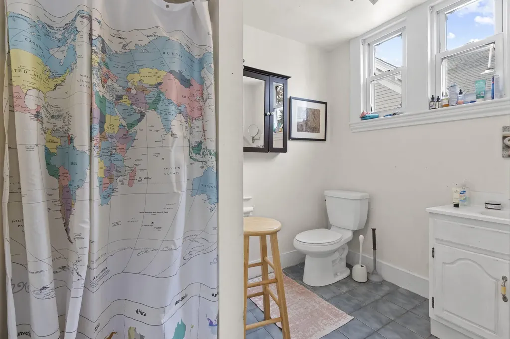 46 Bramhall Street Portland ME 04102