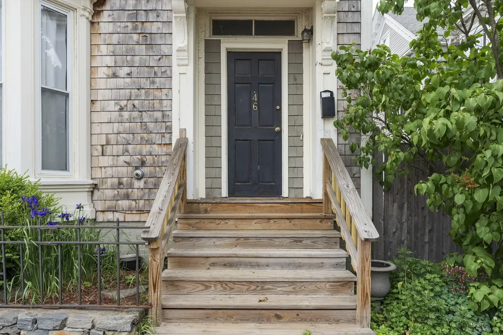 46 Bramhall Street Portland ME 04102