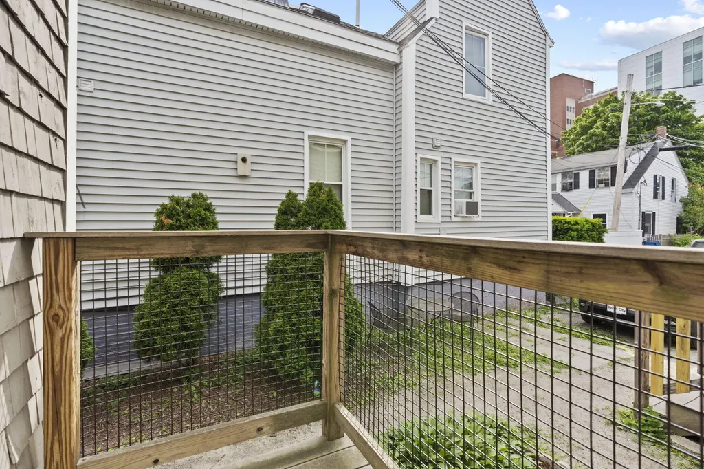 46 Bramhall Street Portland ME 04102
