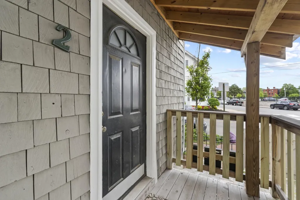 46 Bramhall Street Portland ME 04102