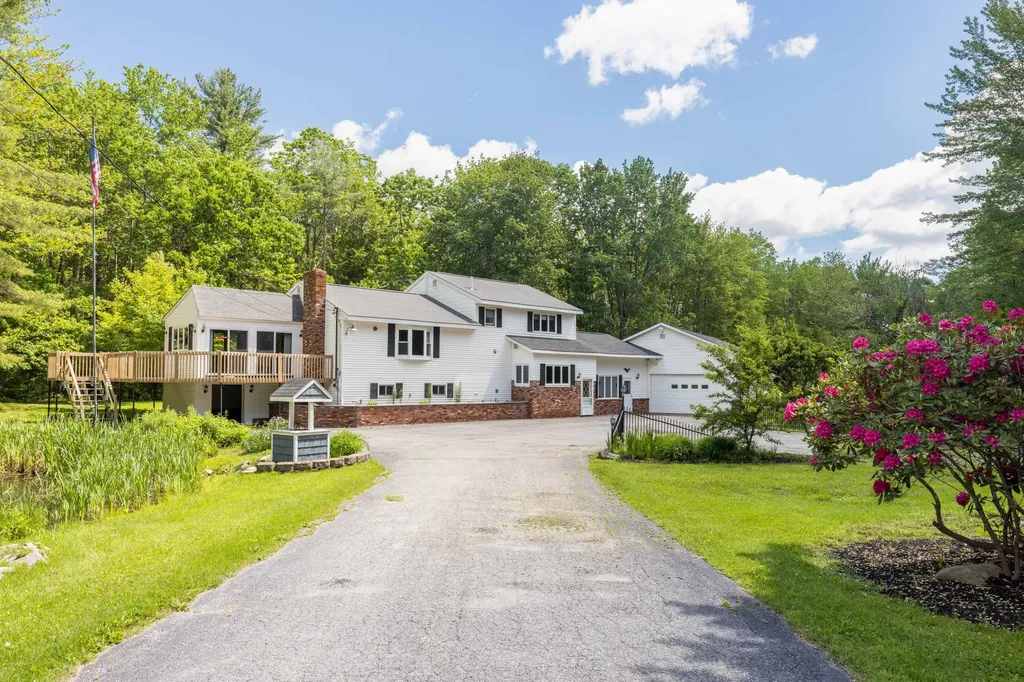 201 Sinnott Road Arundel ME 04046