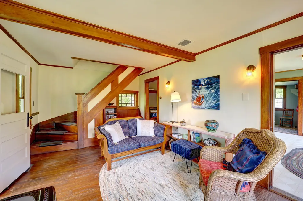 831 Reach Road Brooklin ME 04616