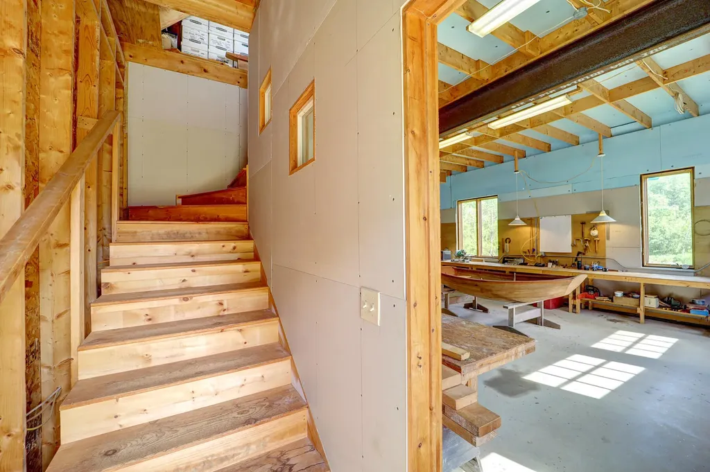 831 Reach Road Brooklin ME 04616