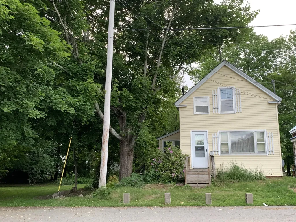117 Cottage Street Pittsfield ME 04967