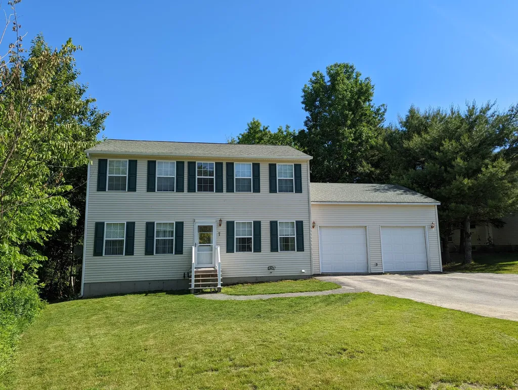 7 Appomattox Road Brewer ME 04412