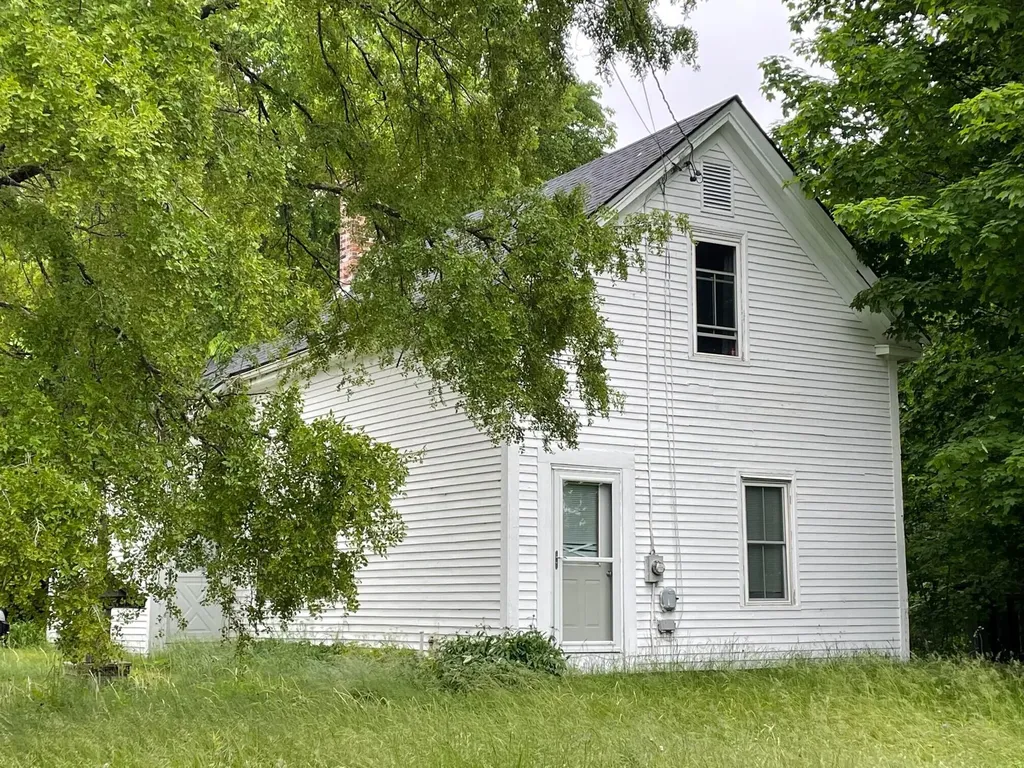 9 Ridge Road Cherryfield ME 04622