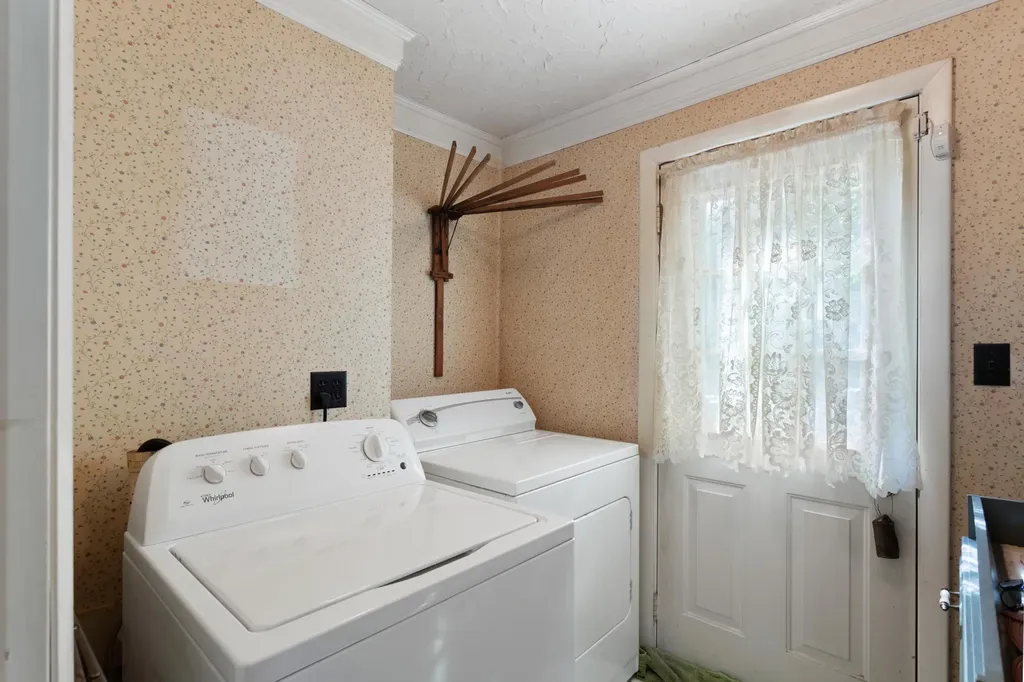 198 Taunton Drive Sullivan ME 04664