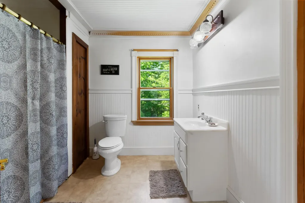 198 Taunton Drive Sullivan ME 04664