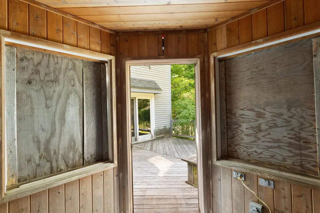 198 Taunton Drive Sullivan ME 04664