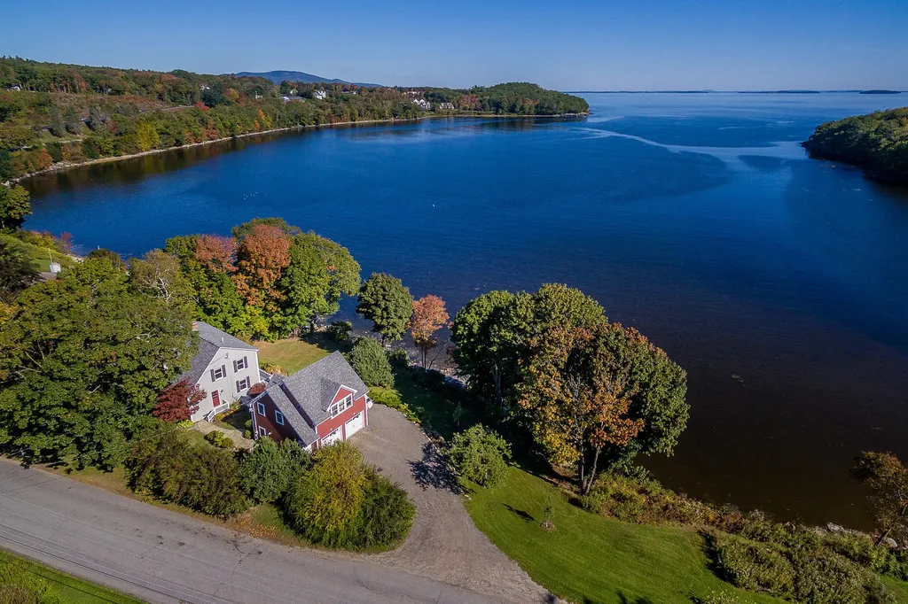 30 Warrenton Street Rockport ME 04856