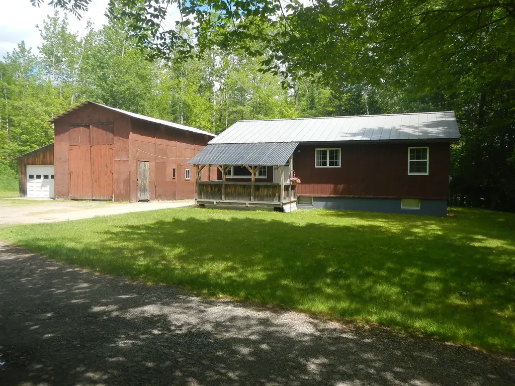 7 Shady Lane Lincoln ME 04457