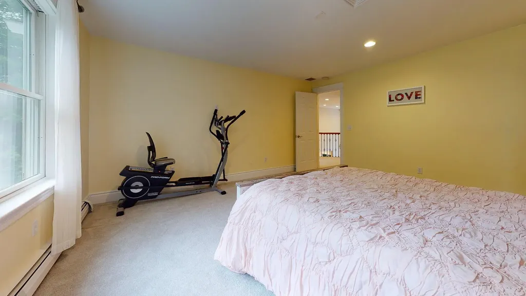 2 Spruce Lane Falmouth ME 04105