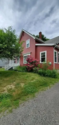 20 Wiley Street Bangor ME 04401
